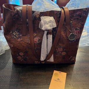 Patricia Nash Garden Floral Map Bag